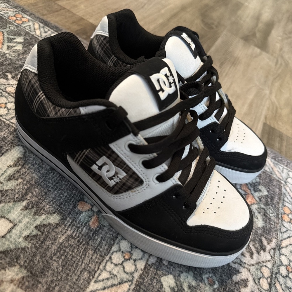 Vintage 2010 DC Shoes Pure XE Low Shoe Sz 6.5 Puffy Tongue Skateboard Plaid Y2K